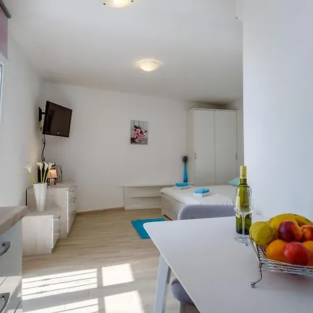 Wonderful House Sandra 3*